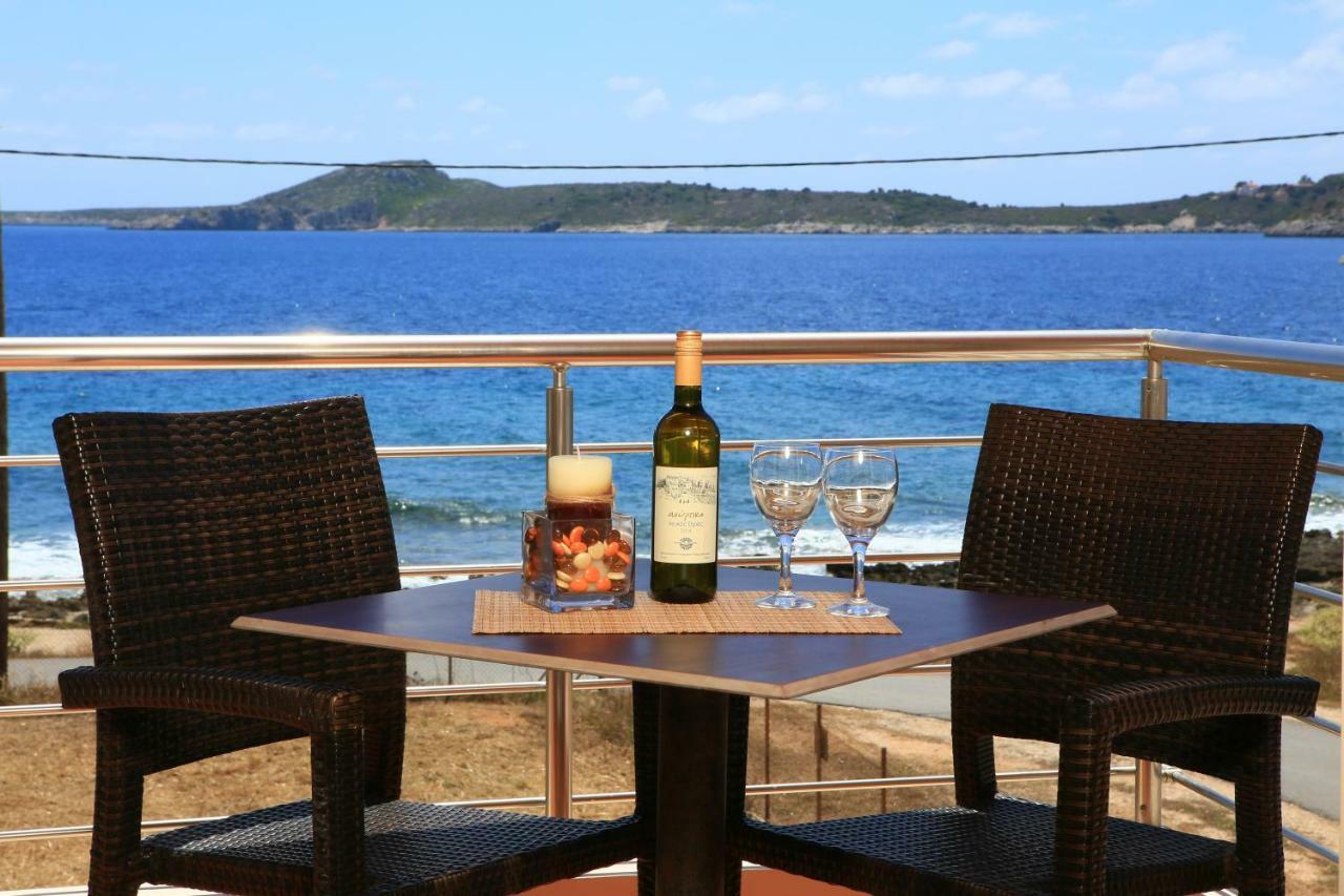 Faros Luxury Suites Marathopoli Bagian luar foto